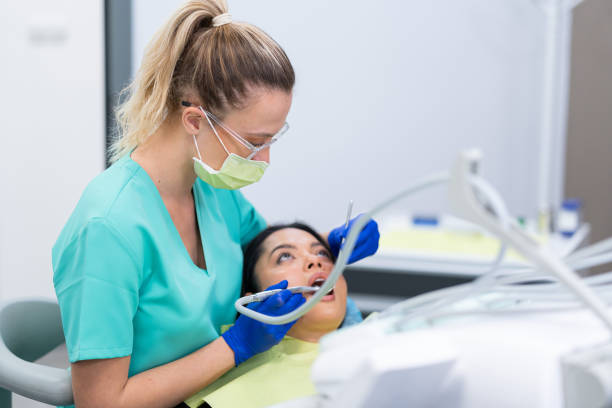 Best Emergency Dental Extractions in Elmhurst, IL